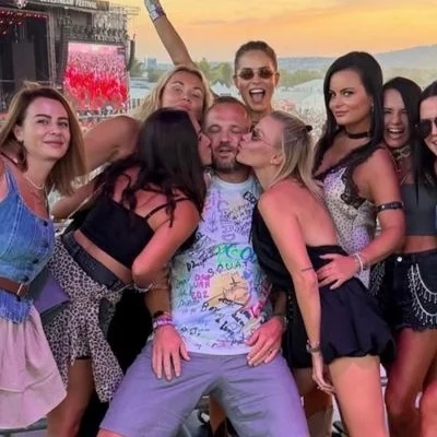Marián Gáborík zdieľal fotku v obklopení žien, toto je jeho prvá reakcia.Foto: Instagram/mariangaborik12